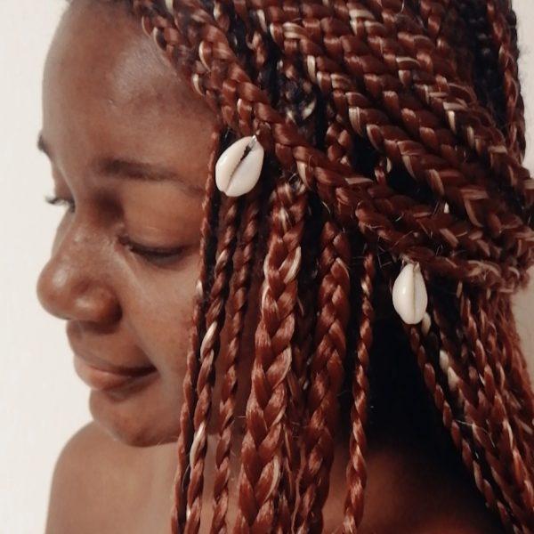 cauris pour cheveux décoré les tresses et rasta
