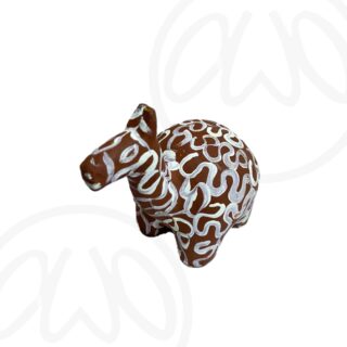 sculpture girafe en pierre